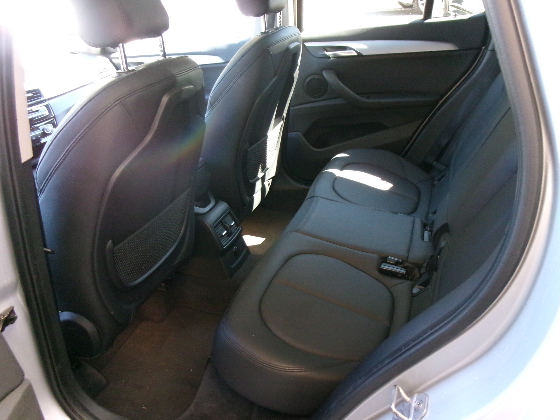 BMW X1 xDrive 18d Steptronic-showroom-element-3