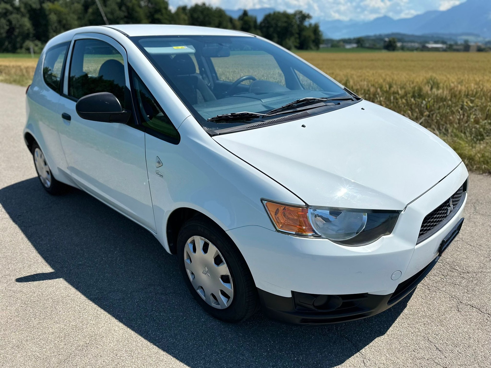 MITSUBISHI Colt 1.1 12V Super Jubilé-showroom-element-3