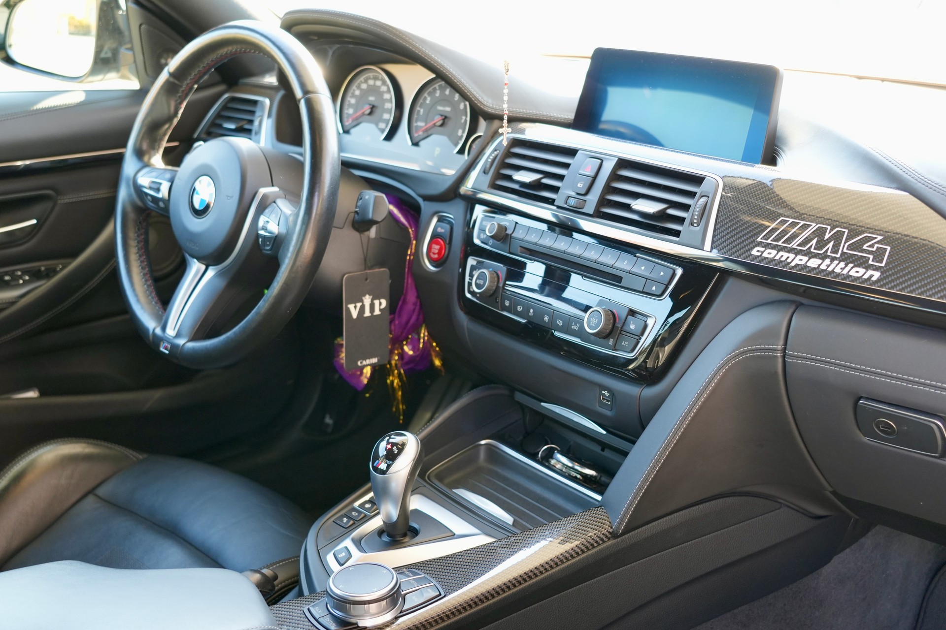 BMW M4 Coupé Competition DKG-image-9