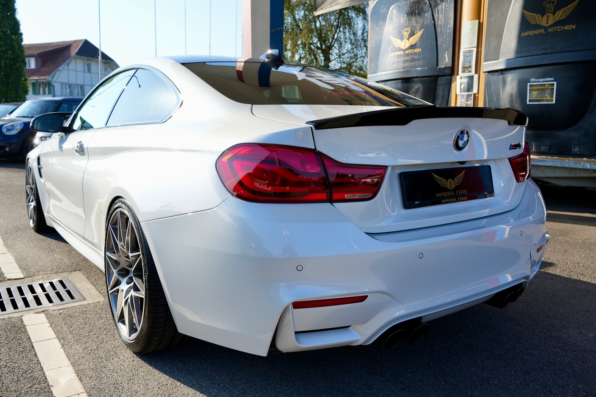 BMW M4 Coupé Competition DKG-image-2