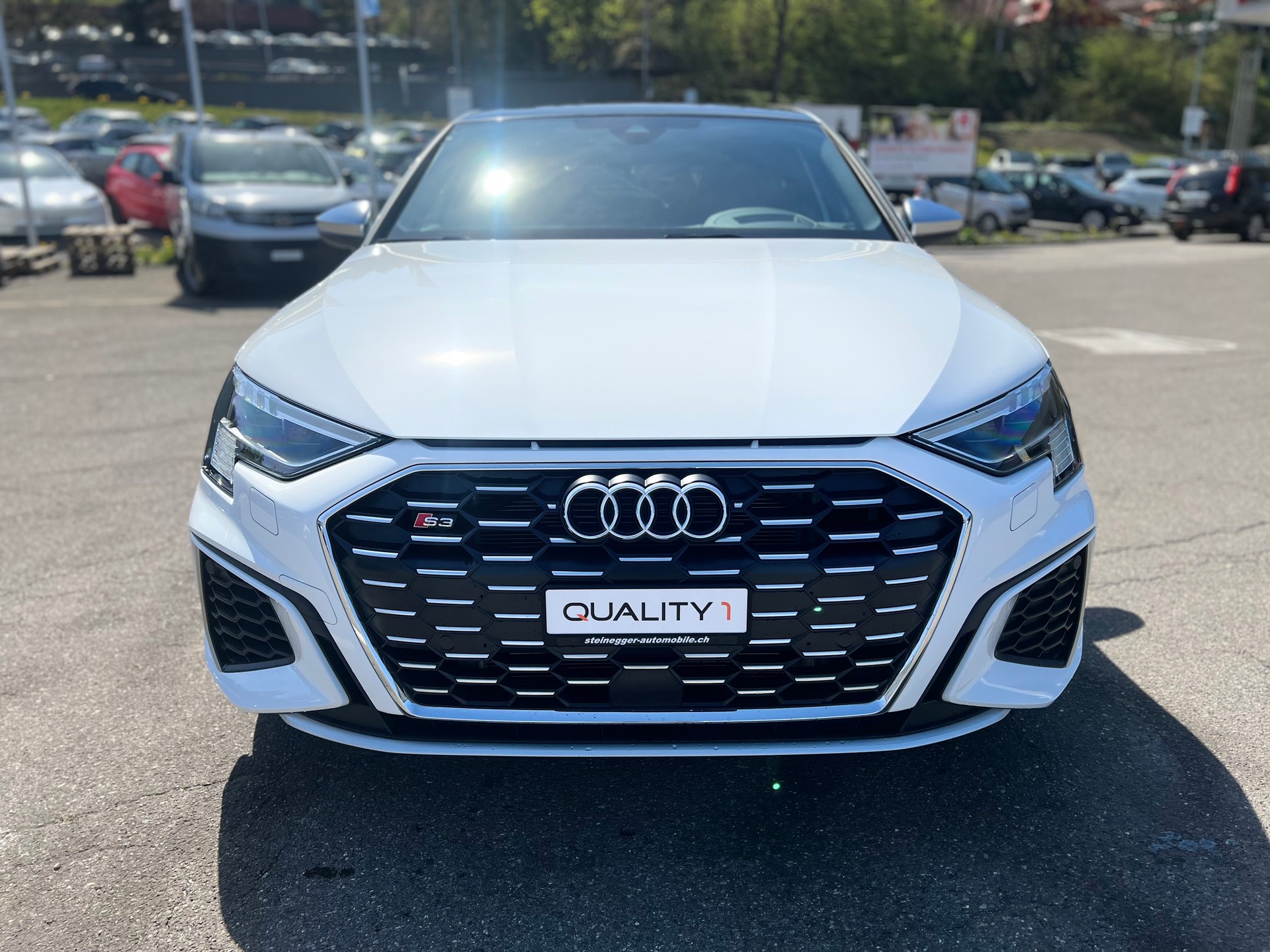 AUDI S3 Sportback 2.0 TFSI quattro S-tronic-showroom-element-2