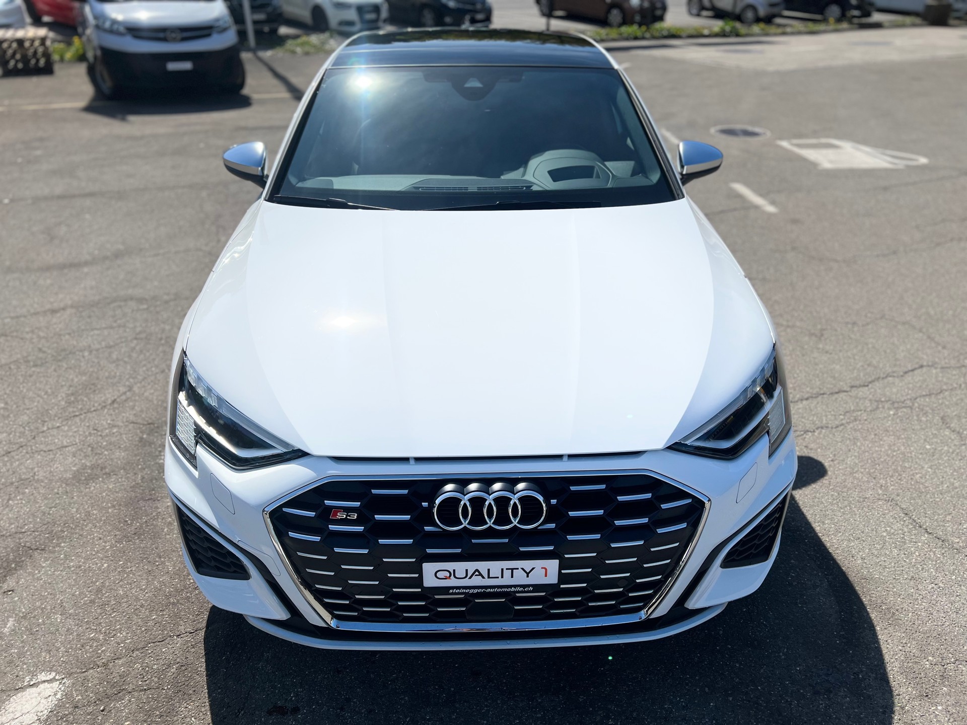 AUDI S3 Sportback 2.0 TFSI quattro S-tronic-showroom-element-3