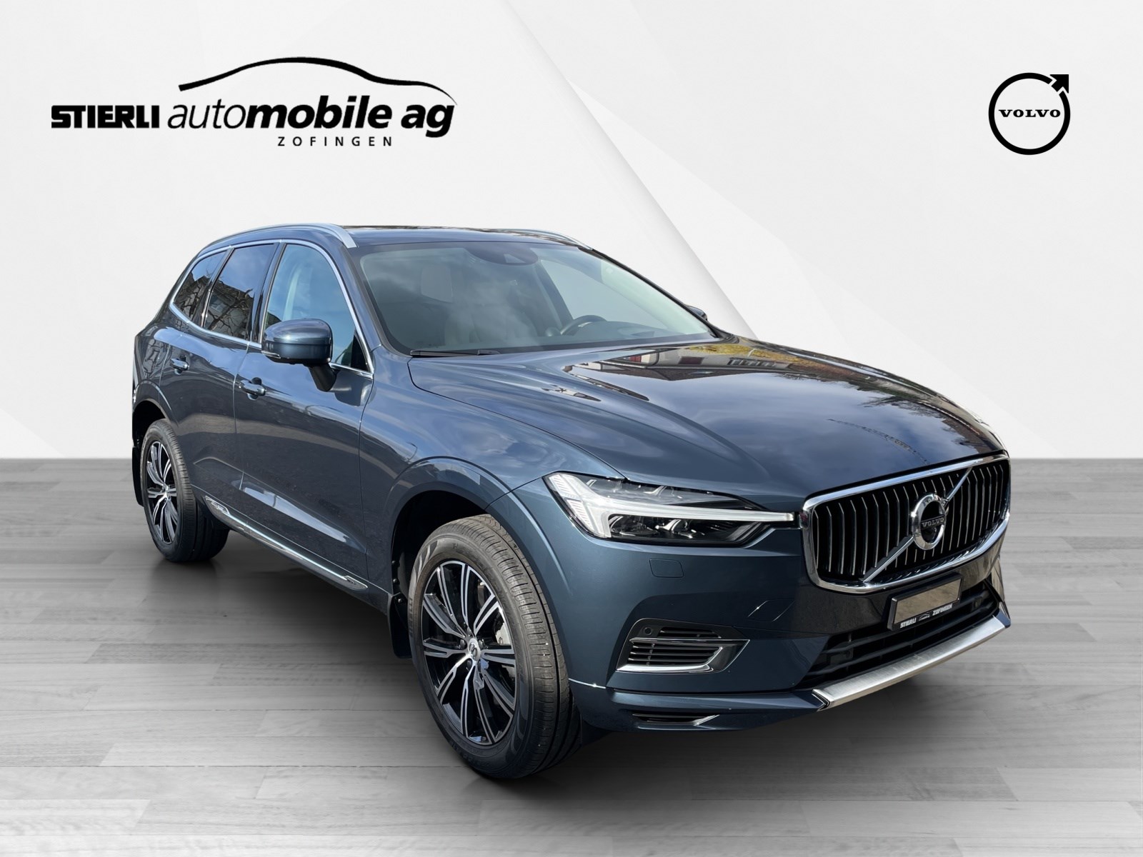 VOLVO XC60 2.0 T6 TE Inscription eAWD-showroom-element-2