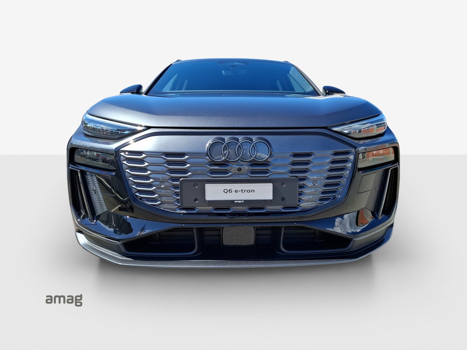 AUDI Q6 e-tron quattro-image-6