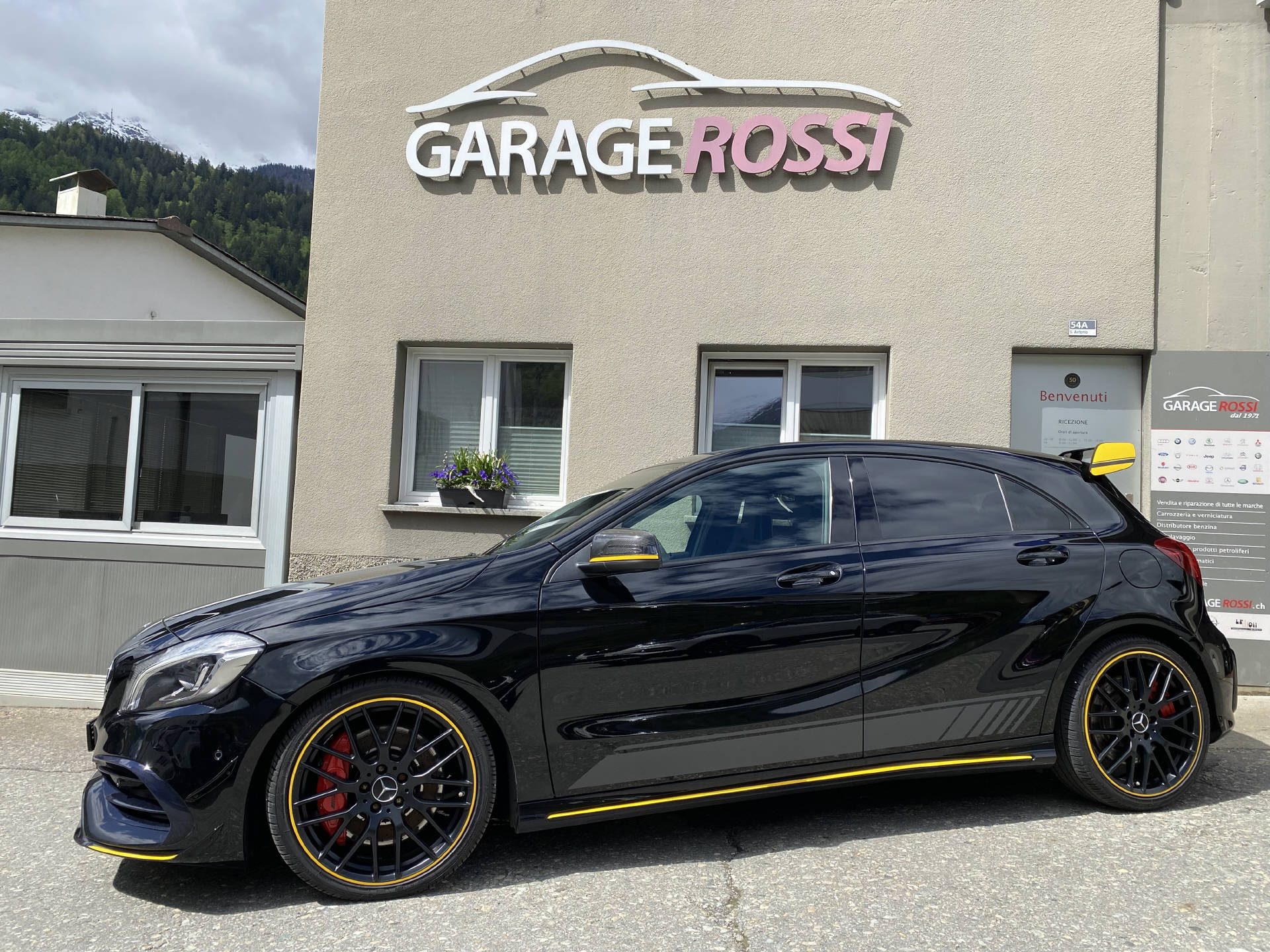 MERCEDES-BENZ A 45 AMG 4m