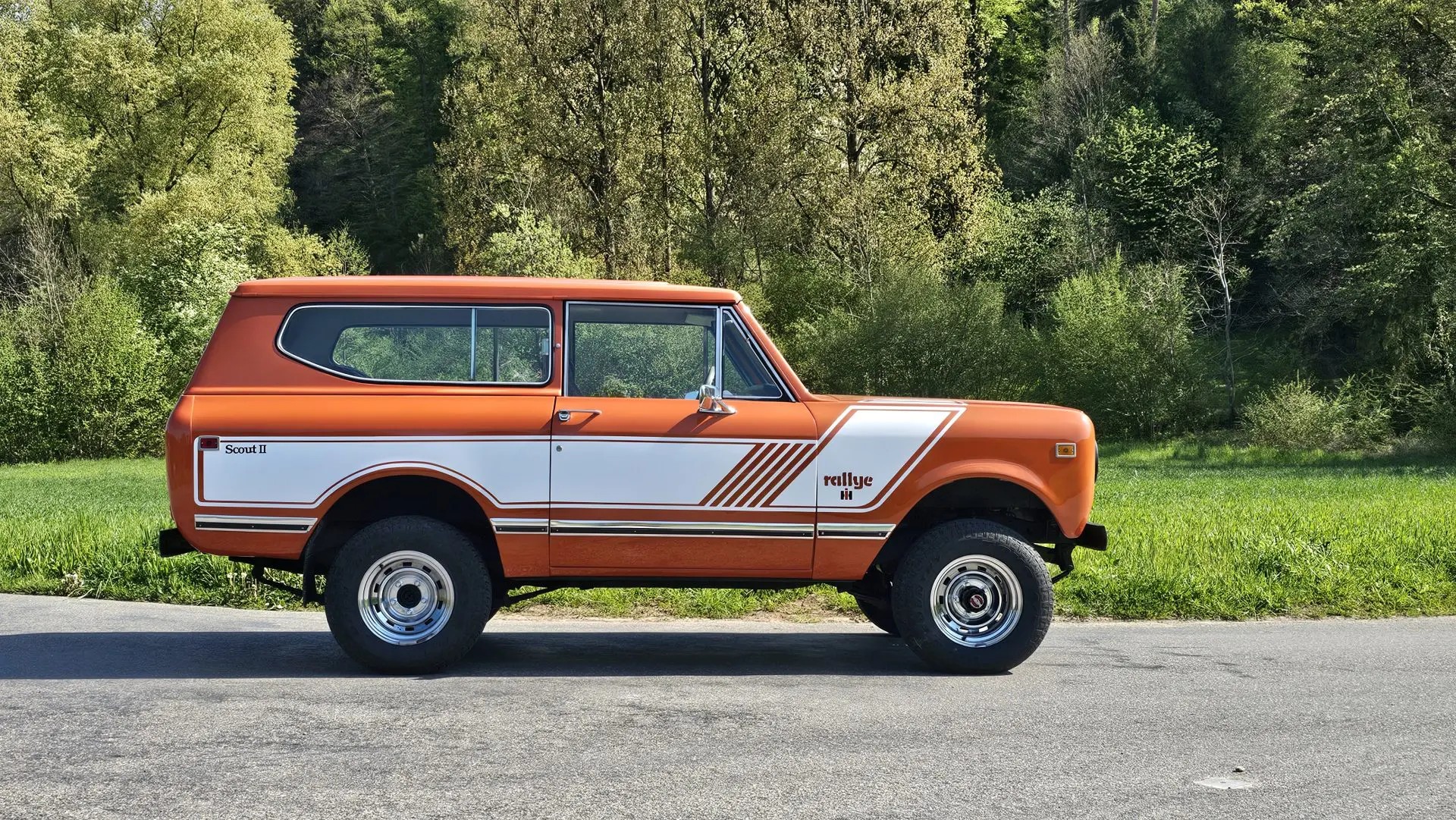 INTERNATIONAL Scout II 4x4-image-1