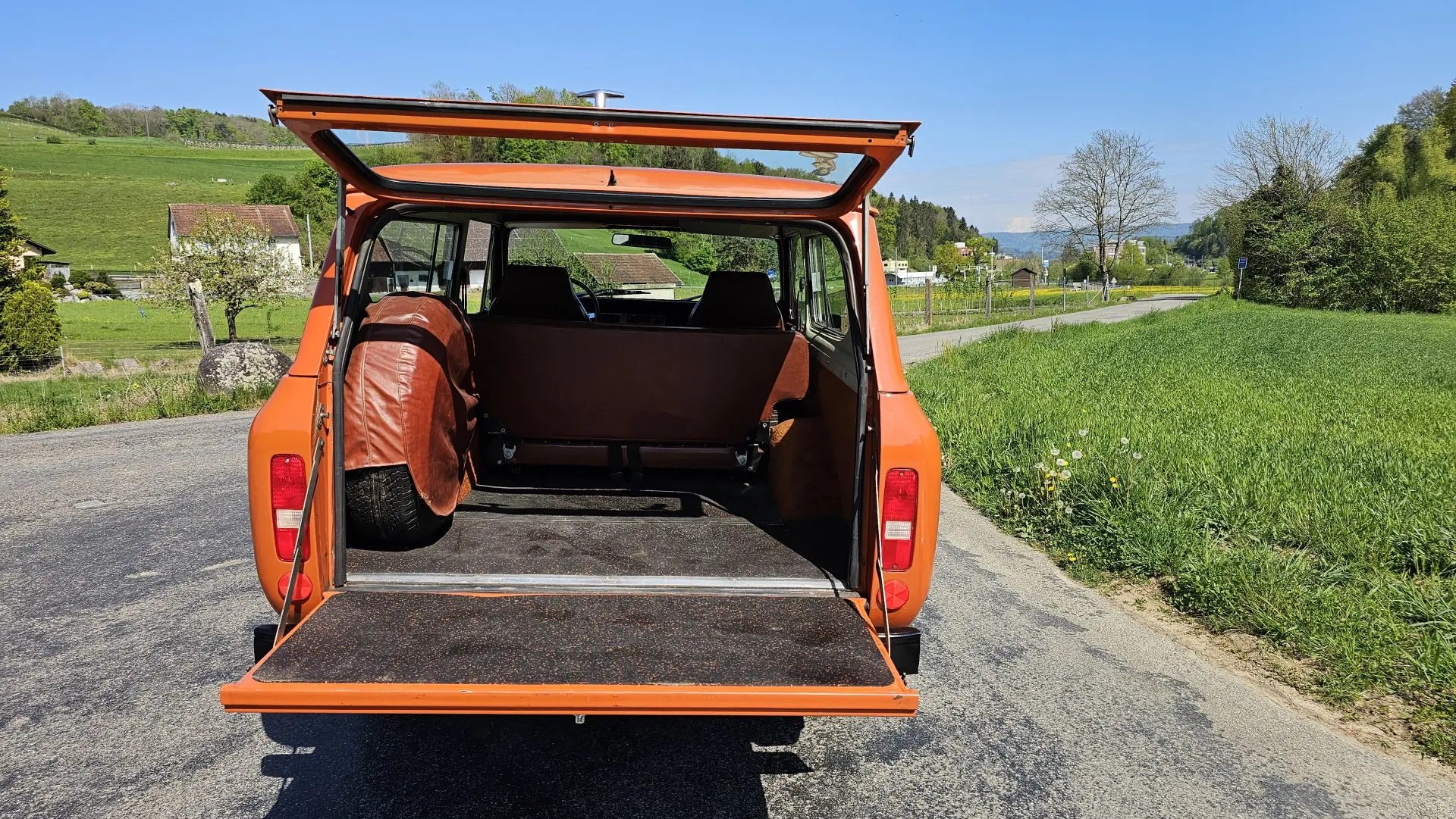 INTERNATIONAL Scout II 4x4-image-15