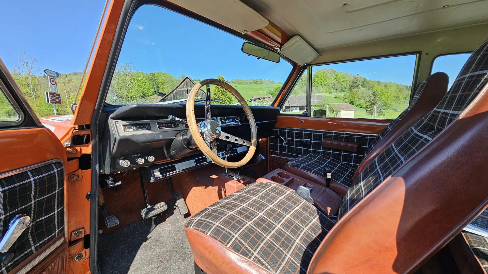 INTERNATIONAL Scout II 4x4-image-9