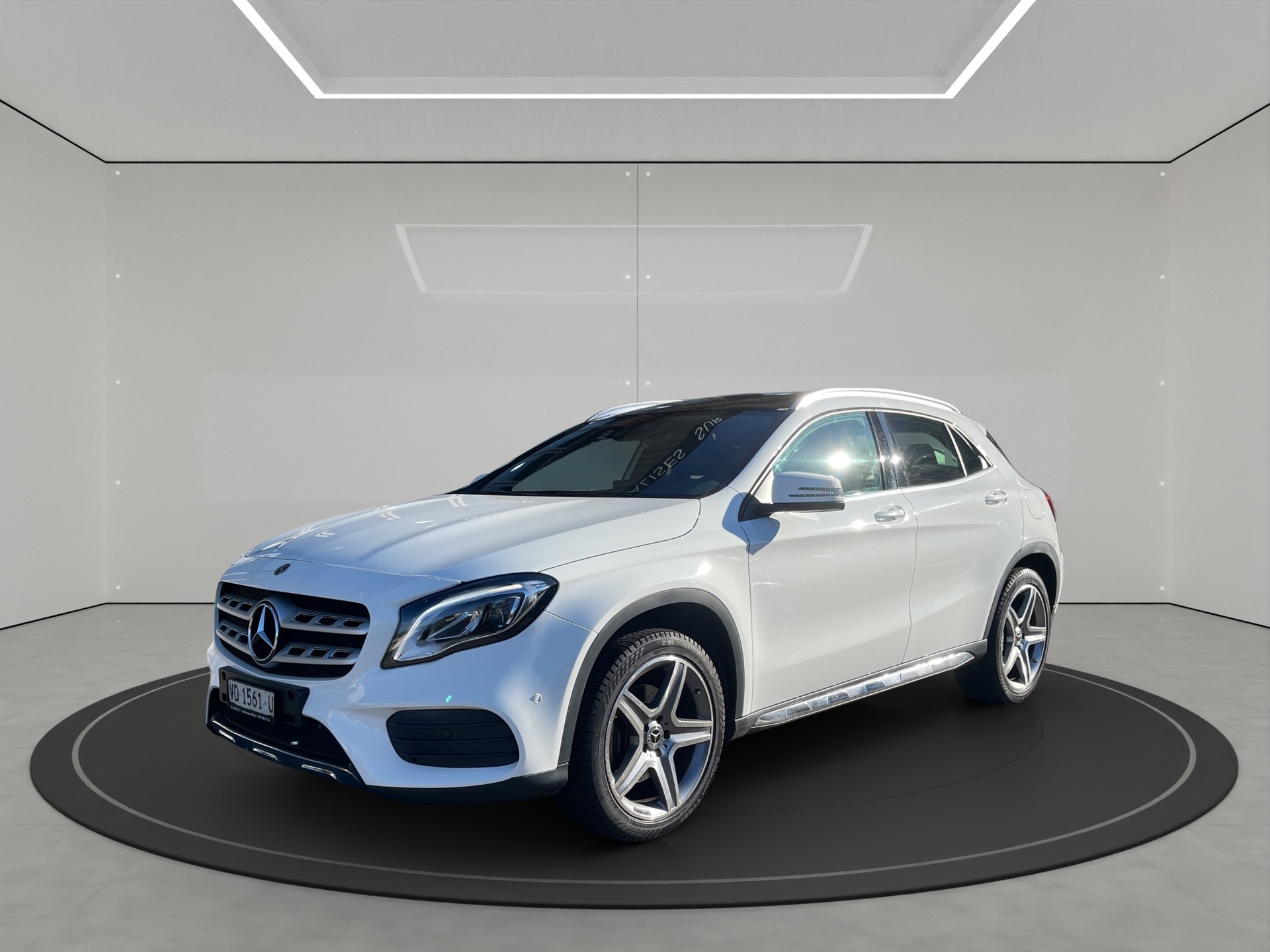 MERCEDES-BENZ GLA 220 AMG Line 4Matic 7G-DCT