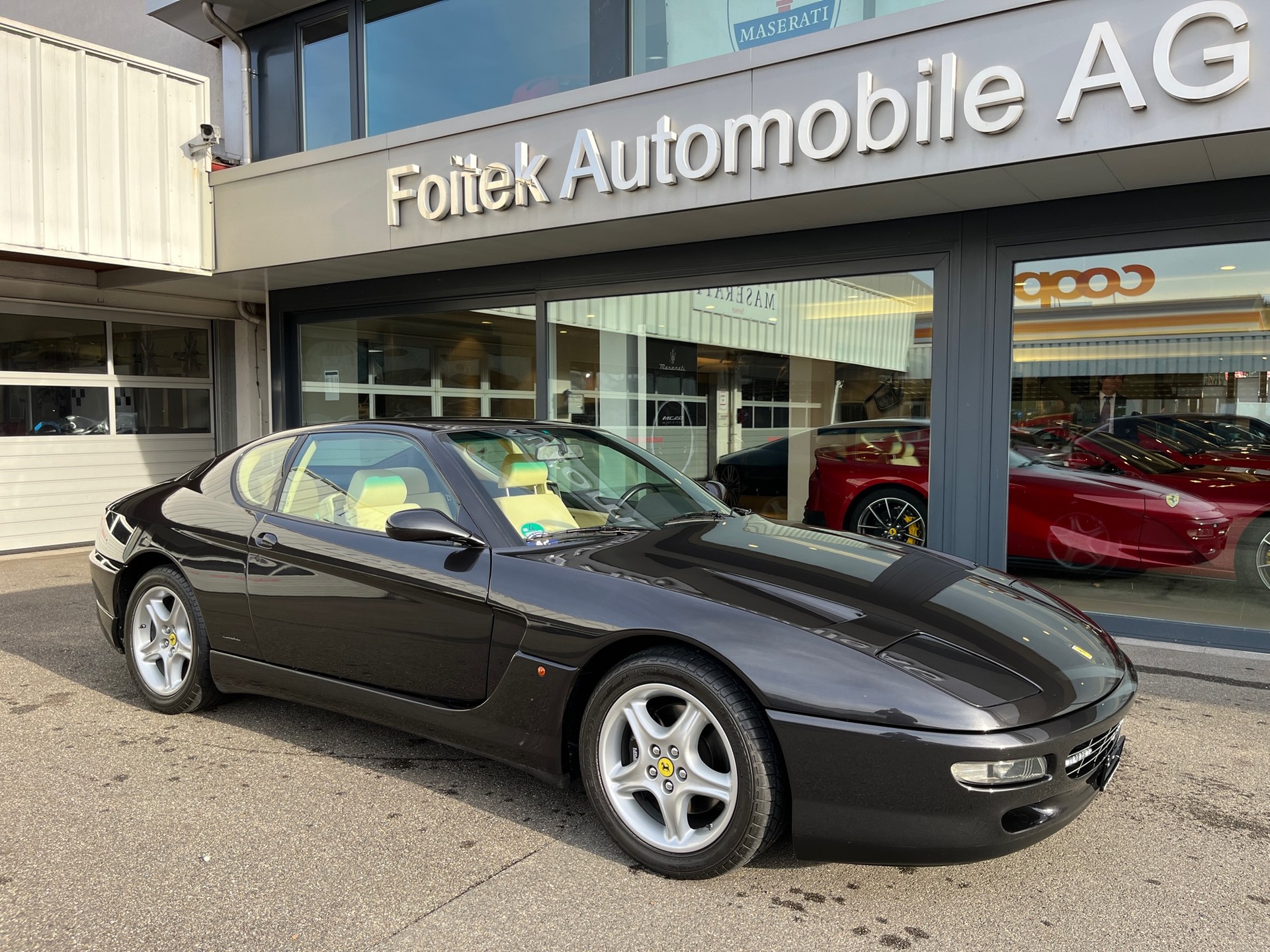 FERRARI 456 GT-showroom-element-2