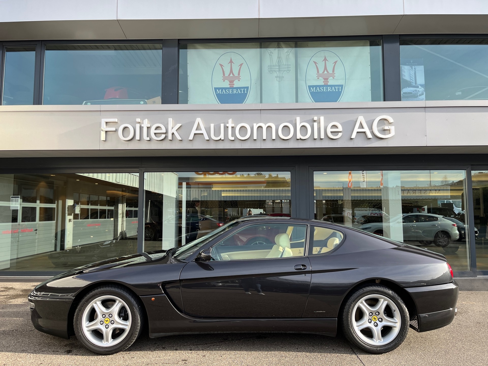 FERRARI 456 GT-showroom-element-1