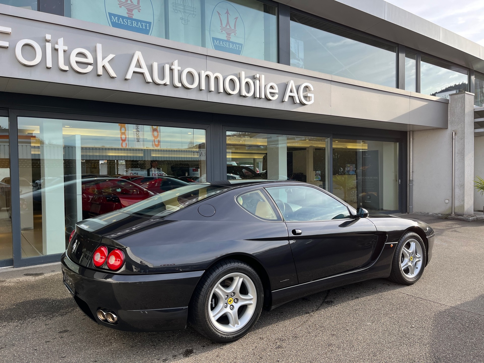 FERRARI 456 GT-showroom-element-3