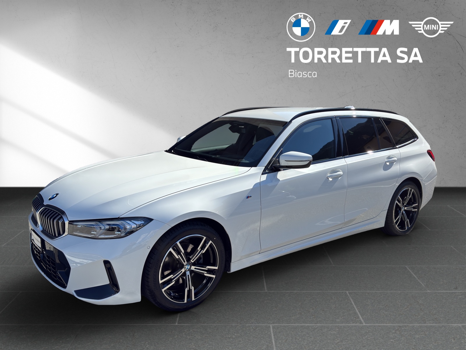 BMW 320d xDrive 48V Touring Steptronic M Sport