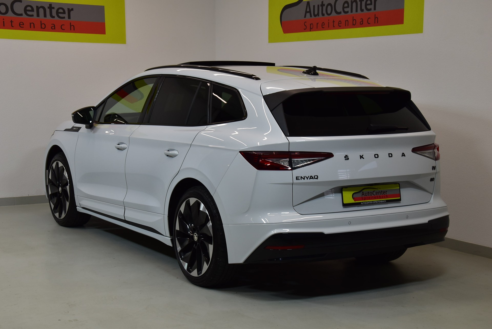SKODA Enyaq iV 80 SportLine-image-13