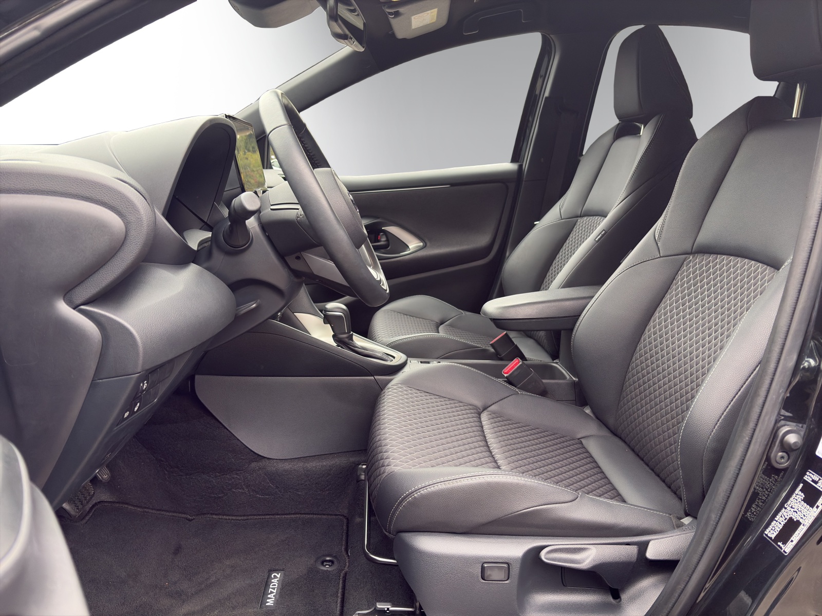 Image MAZDA 2 2 Hybrid Homura