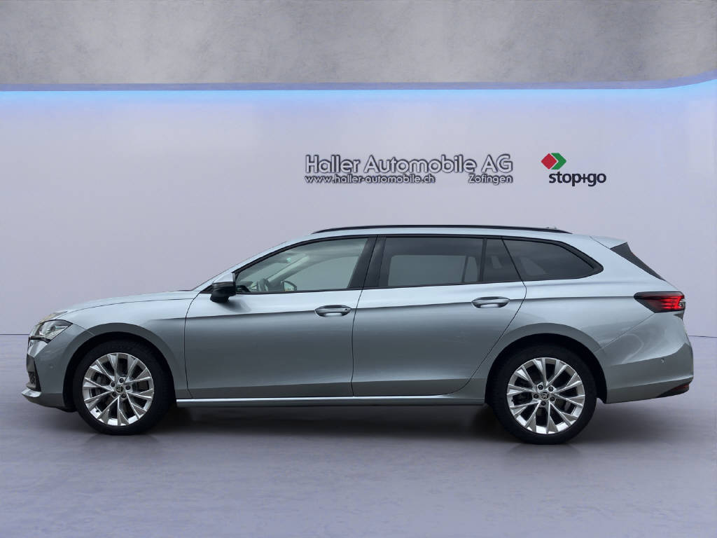 SKODA Superb Combi 2.0 TDI Selection 4x4 DSG-showroom-element-1