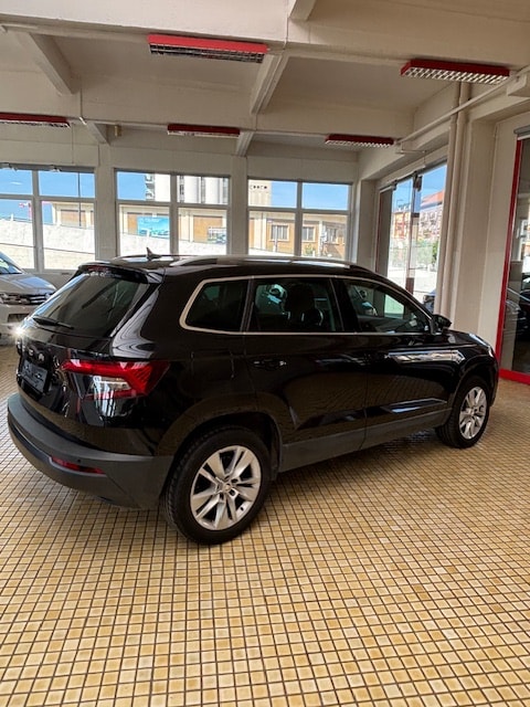 SKODA Karoq 1.5 TSI ACT Drive DSG-image-1