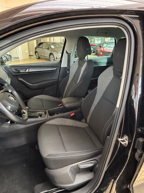 SKODA Karoq 1.5 TSI ACT Drive DSG-image-4