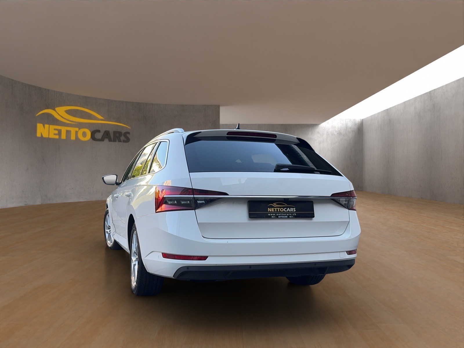 SKODA Superb Combi 2.0 TDi Style DSG-showroom-element-1