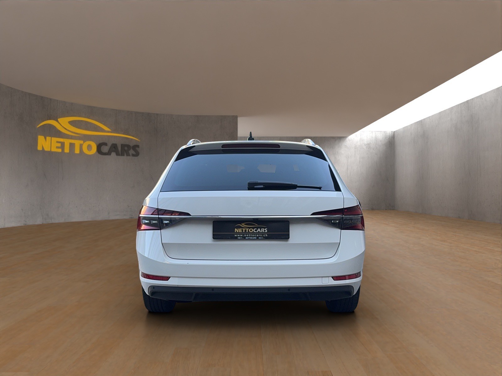 SKODA Superb Combi 2.0 TDi Style DSG-showroom-element-3