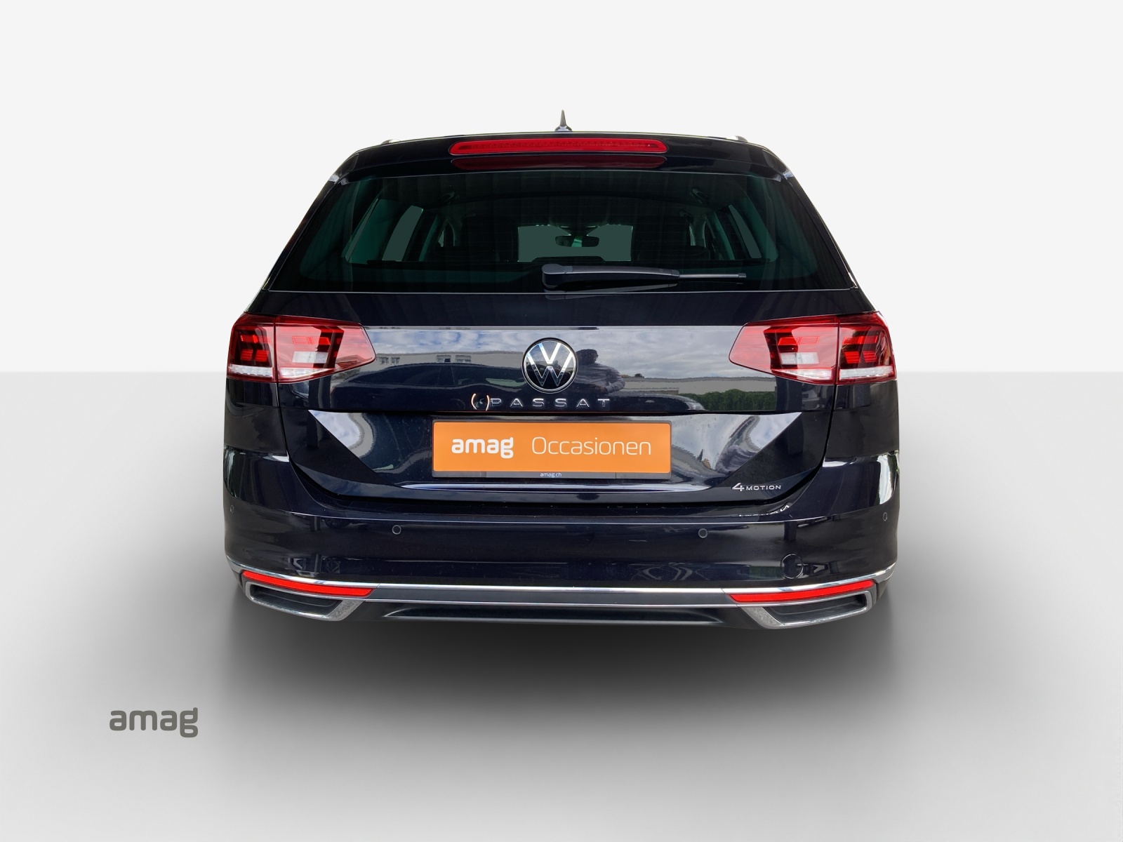 VW Passat 2.0 TDI BMT Elegance 4Motion DSG-showroom-element-3