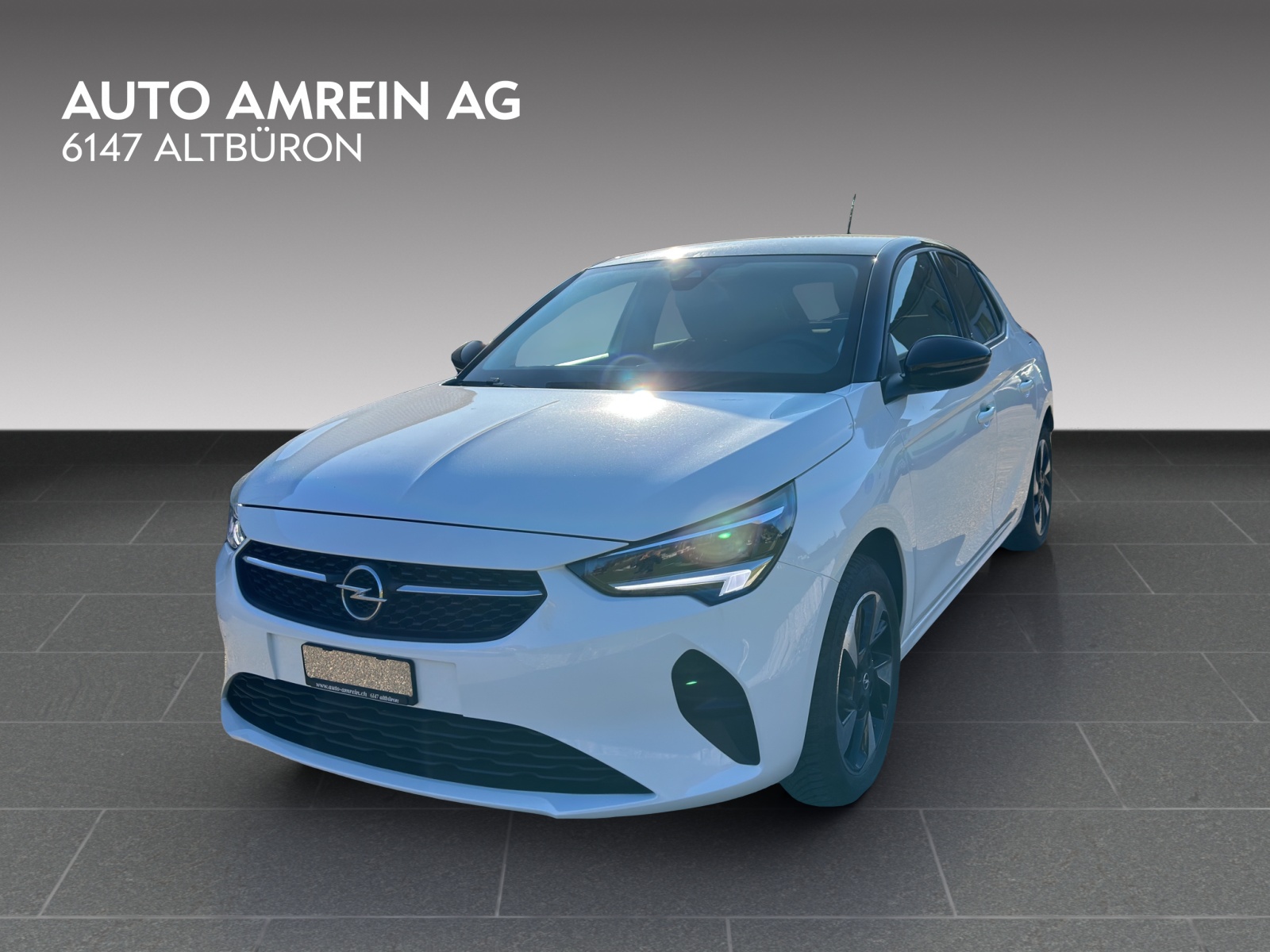 OPEL Corsa e-Edition-showroom-element-3