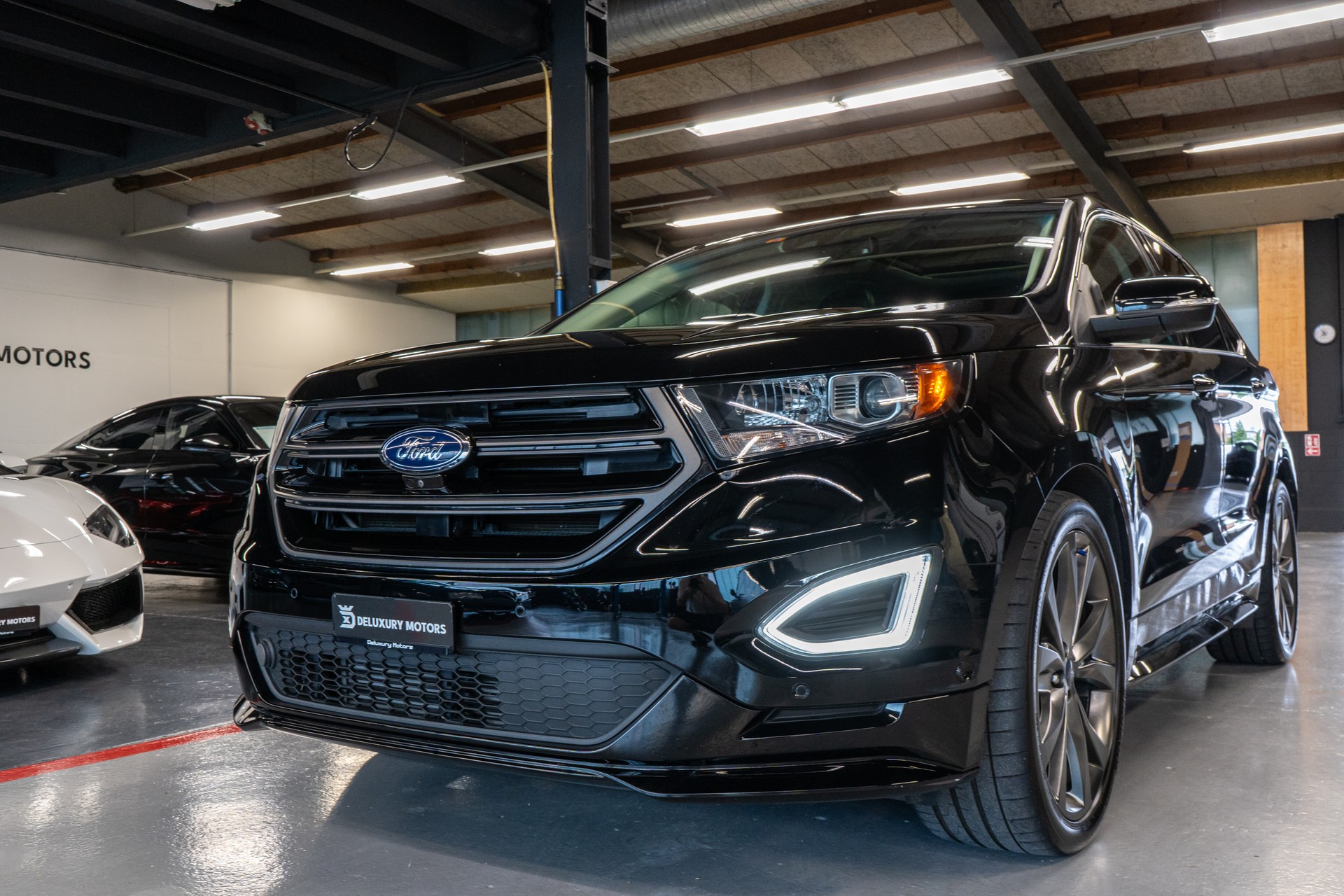 FORD EDGE 2.7 Sport AWD-showroom-element-2