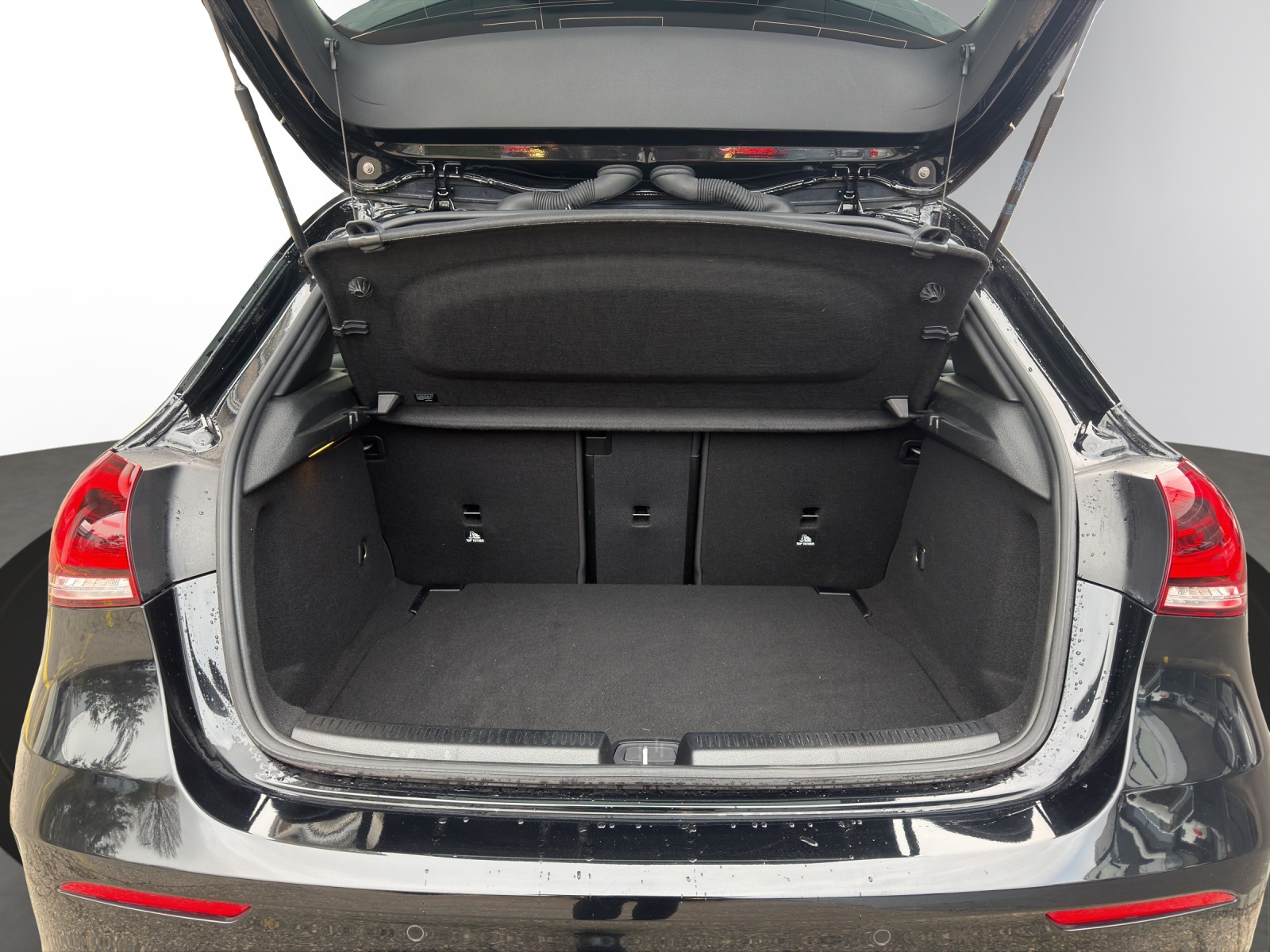 Image MERCEDES-BENZ A-200 A 200 AMG Line 4Matic