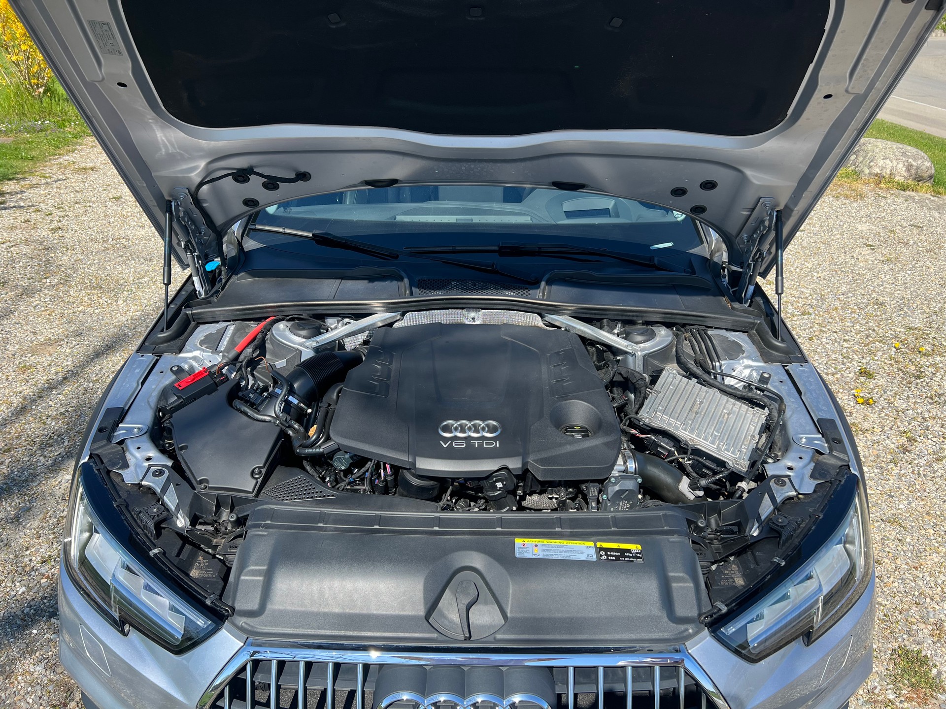 AUDI A4 allroad 3.0 TDI quattro tiptronic-image-9