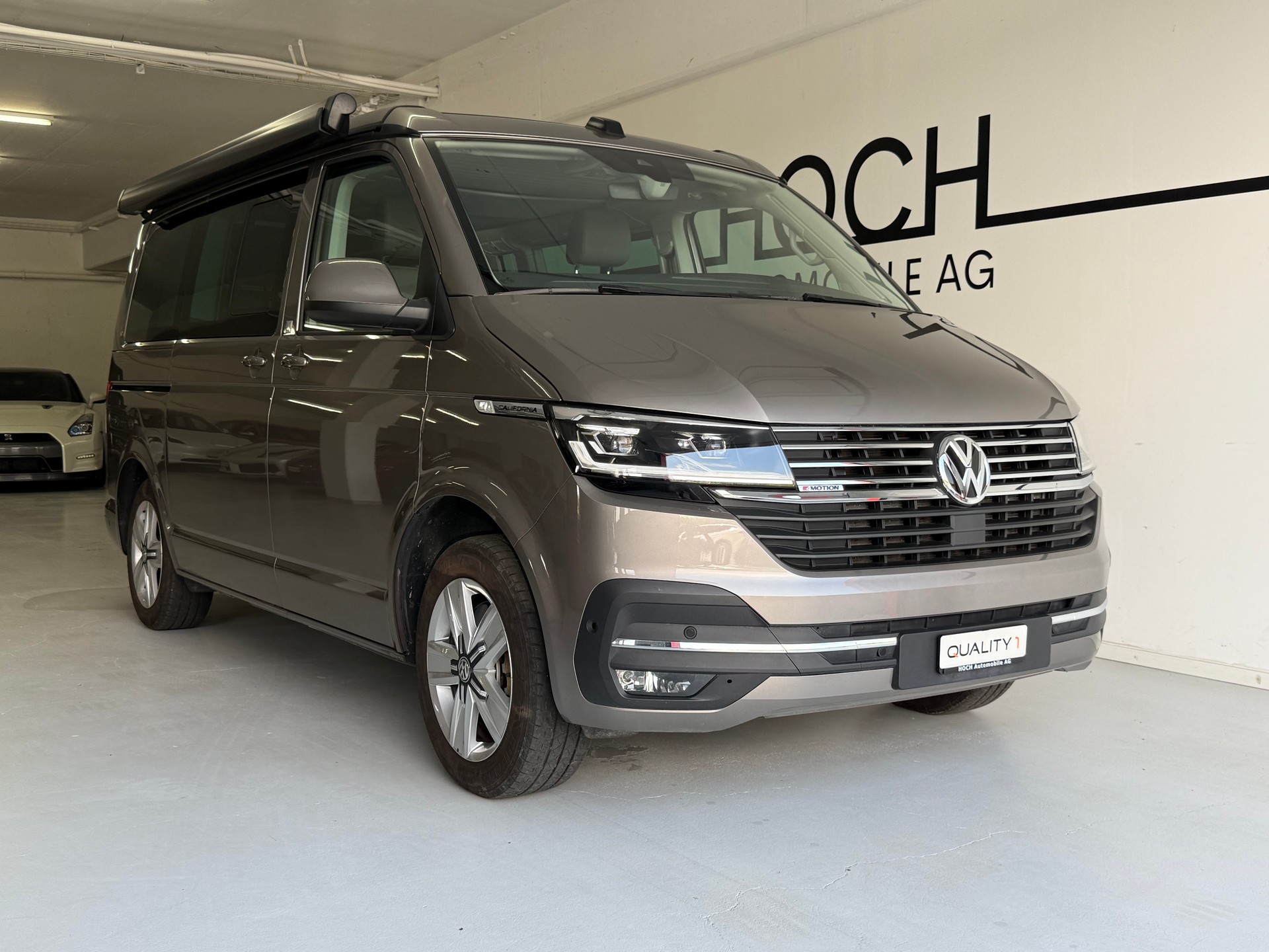 VW T6.1 Multivan 2.0 Bi-TDI Liberty Edition 4Motion DSG-showroom-element-2