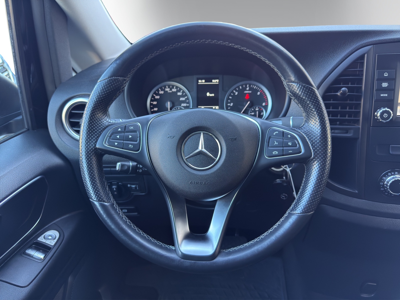 Image MERCEDES-BENZ VITO Vito 116 CDI L Sel. 4M A