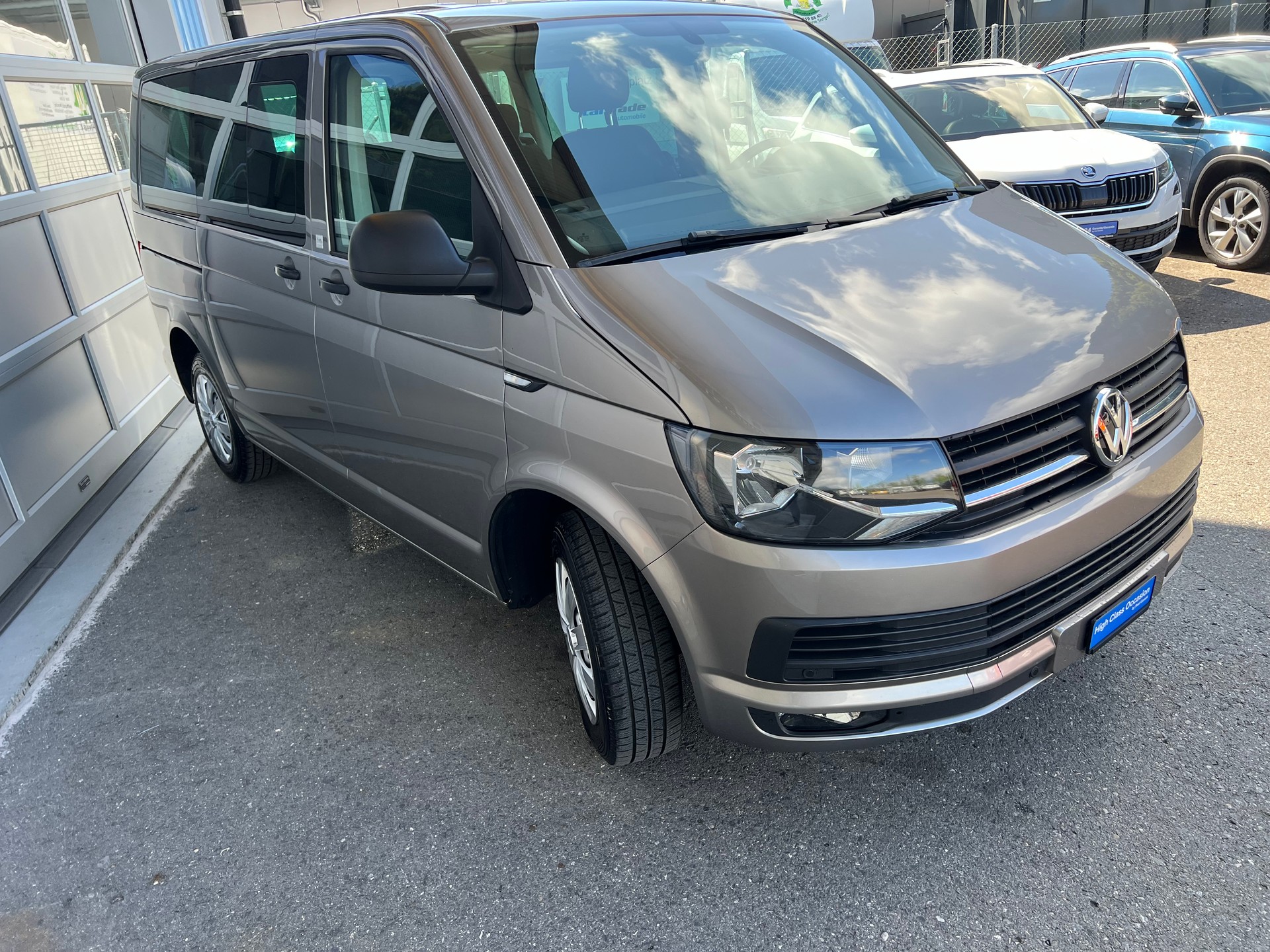 VW T6 Multivan 2.0 TDI Liberty *** 7 Sitze *-showroom-element-3