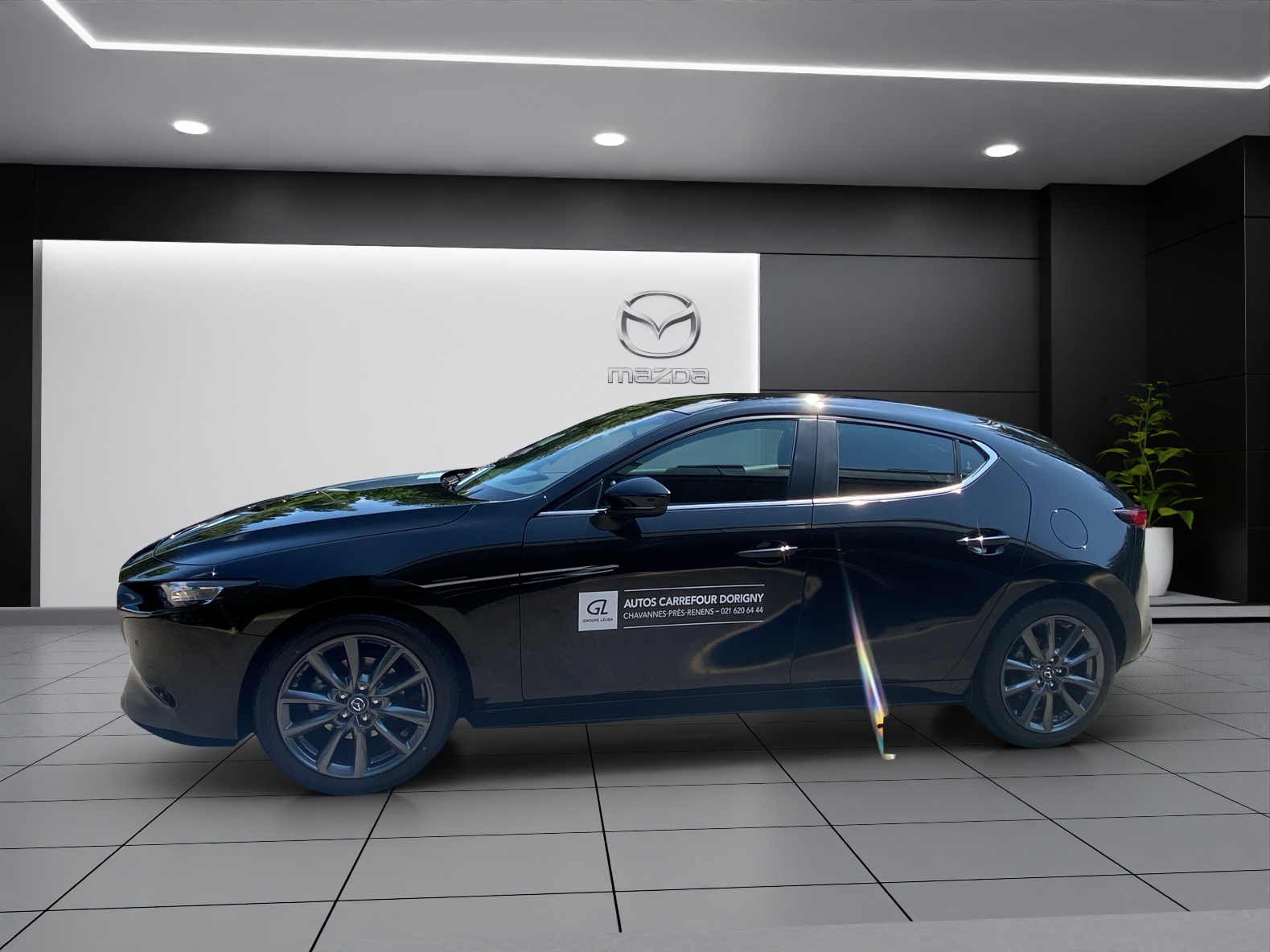 MAZDA 3 Hatchback SKYACTIV-G M Hybrid 140 Centre Line Automat-showroom-element-2
