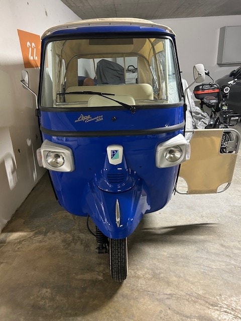 PIAGGIO APE Calessino 200