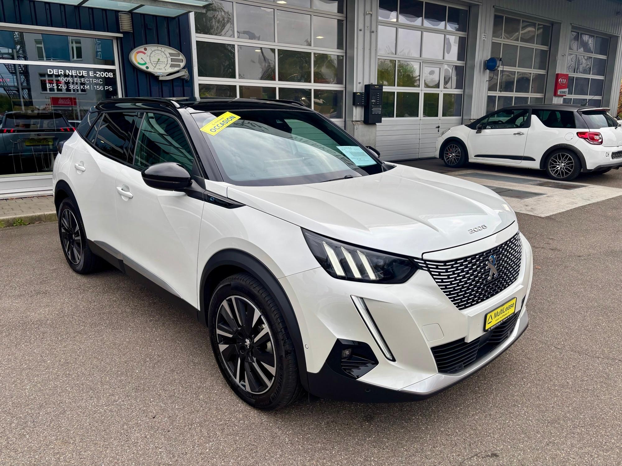 PEUGEOT 2008 e-GT (SUV / Geländewagen) Peugeot PEUGEOT 2008 e-GT (SUV / Geländewagen)