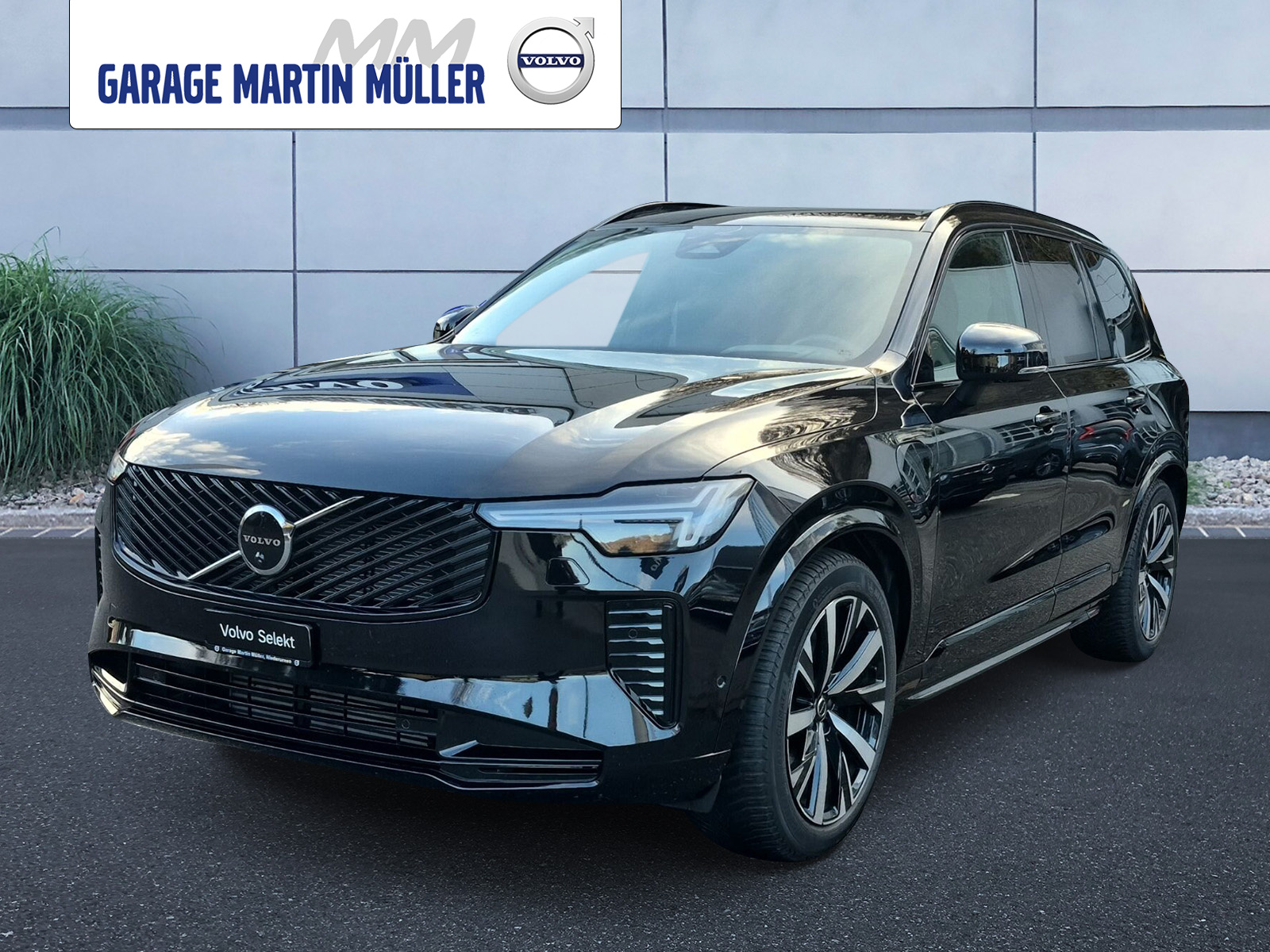 VOLVO XC90 2.0 T8 TE Plus Dark (SUV / Geländewagen) Volvo VOLVO XC90 2.0 T8 TE Plus Dark (SUV / Geländewagen)