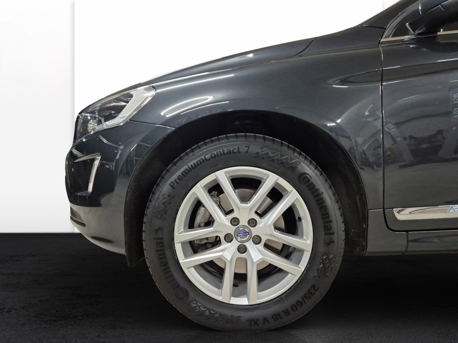 VOLVO XC60 2.0 T5 Summum AWD S/S-image-18