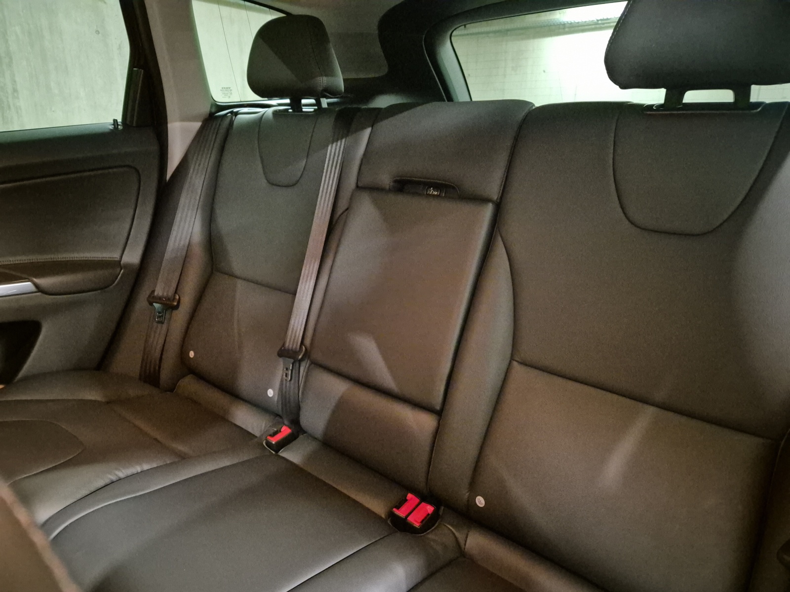 VOLVO XC60 2.0 T5 Summum AWD S/S-image-15