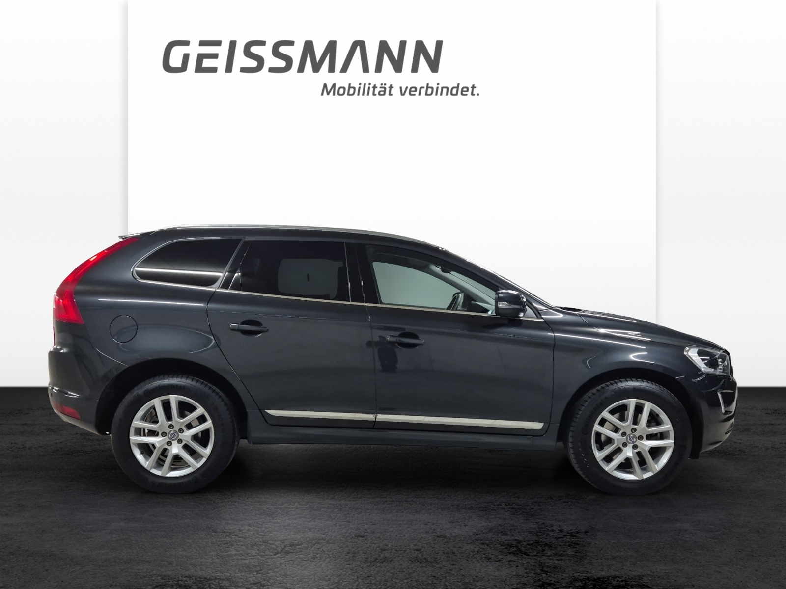 VOLVO XC60 2.0 T5 Summum AWD S/S-image-3