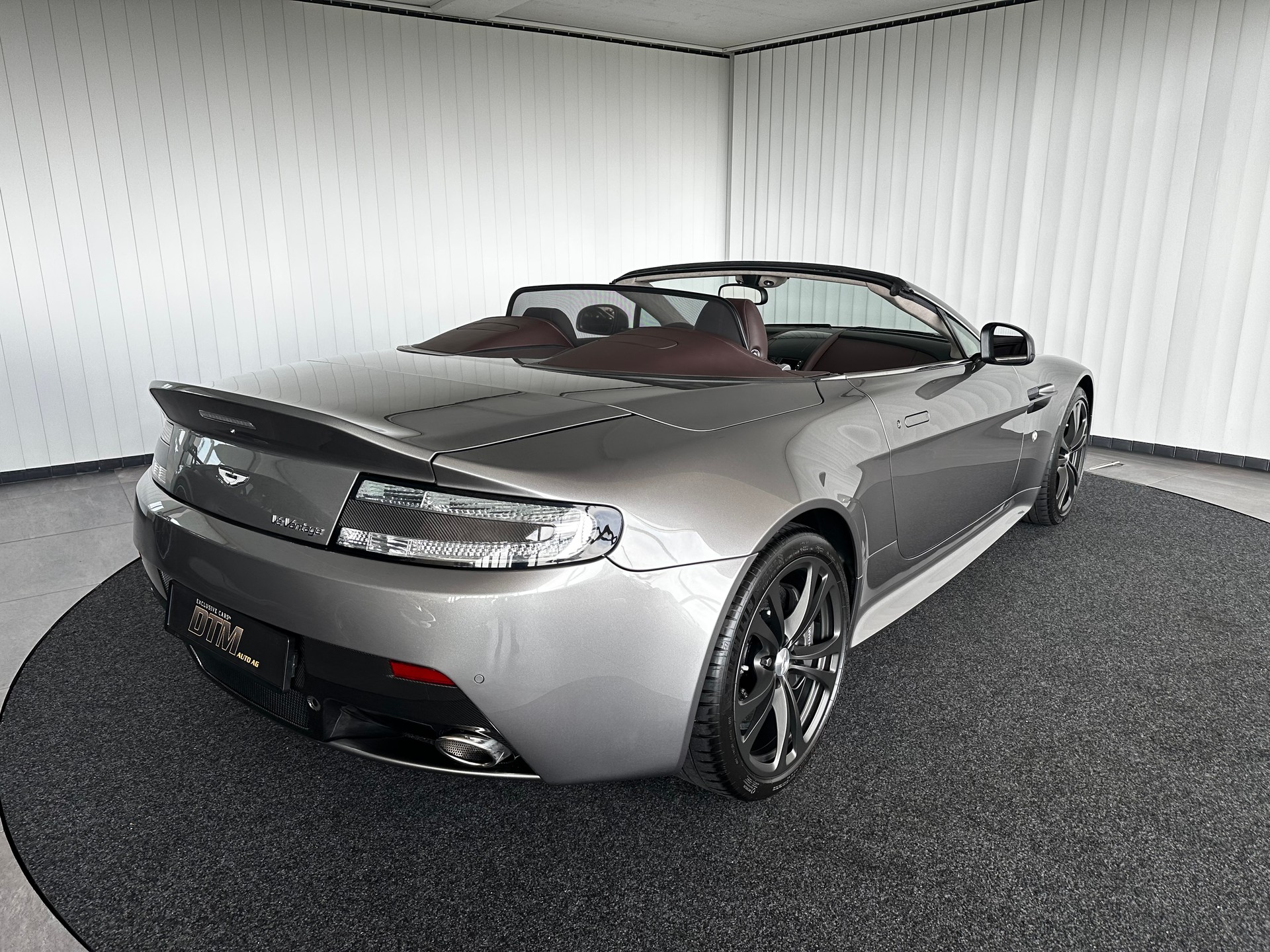 ASTON MARTIN V12 Vantage 5.9 Nr. 77 of 101-image-8