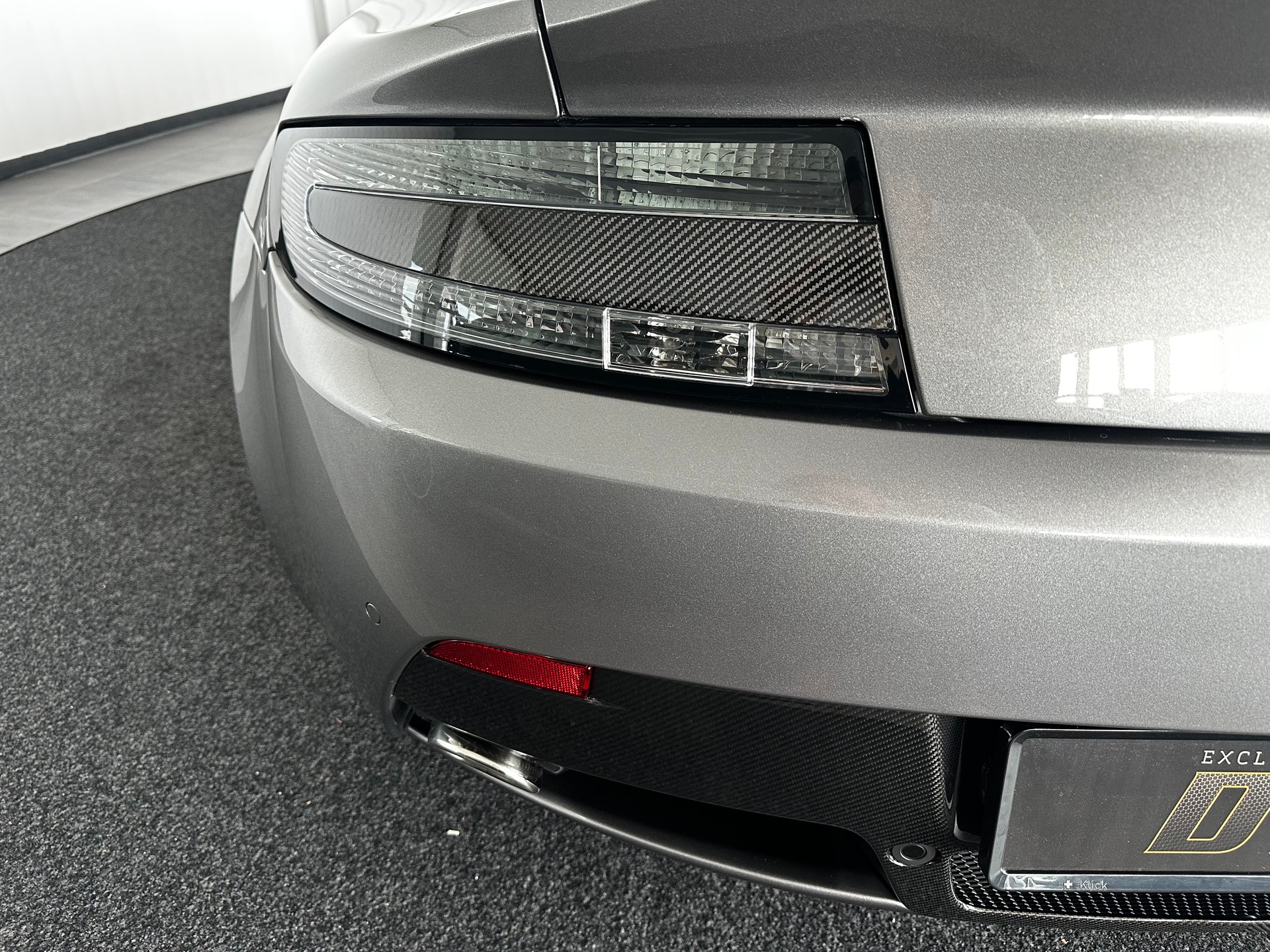 ASTON MARTIN V12 Vantage 5.9 Nr. 77 of 101-image-10