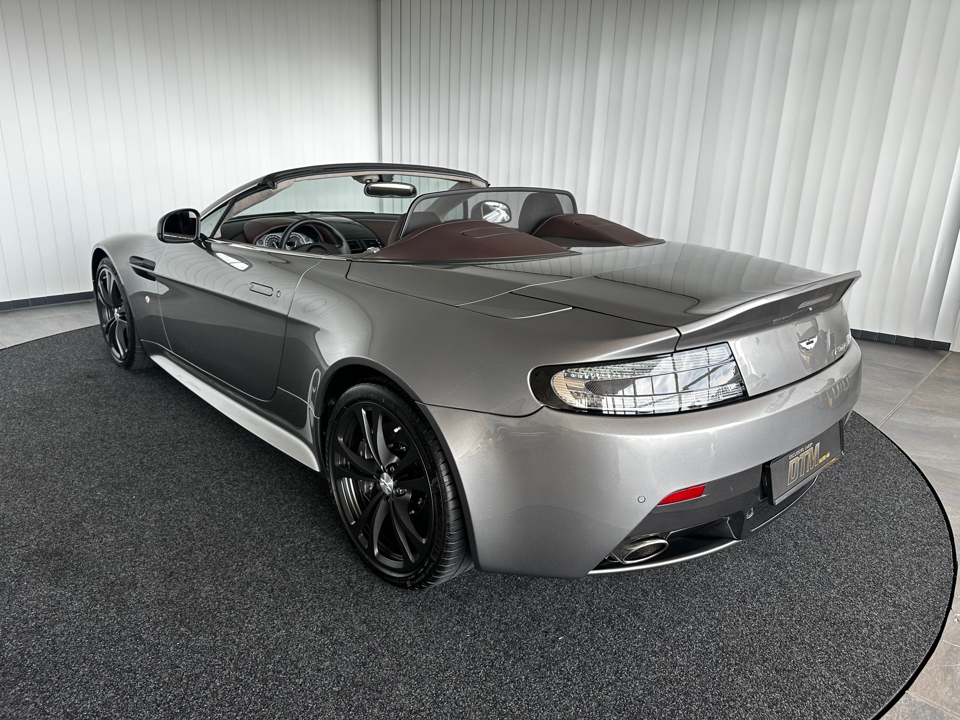 ASTON MARTIN V12 Vantage 5.9 Nr. 77 of 101-image-11