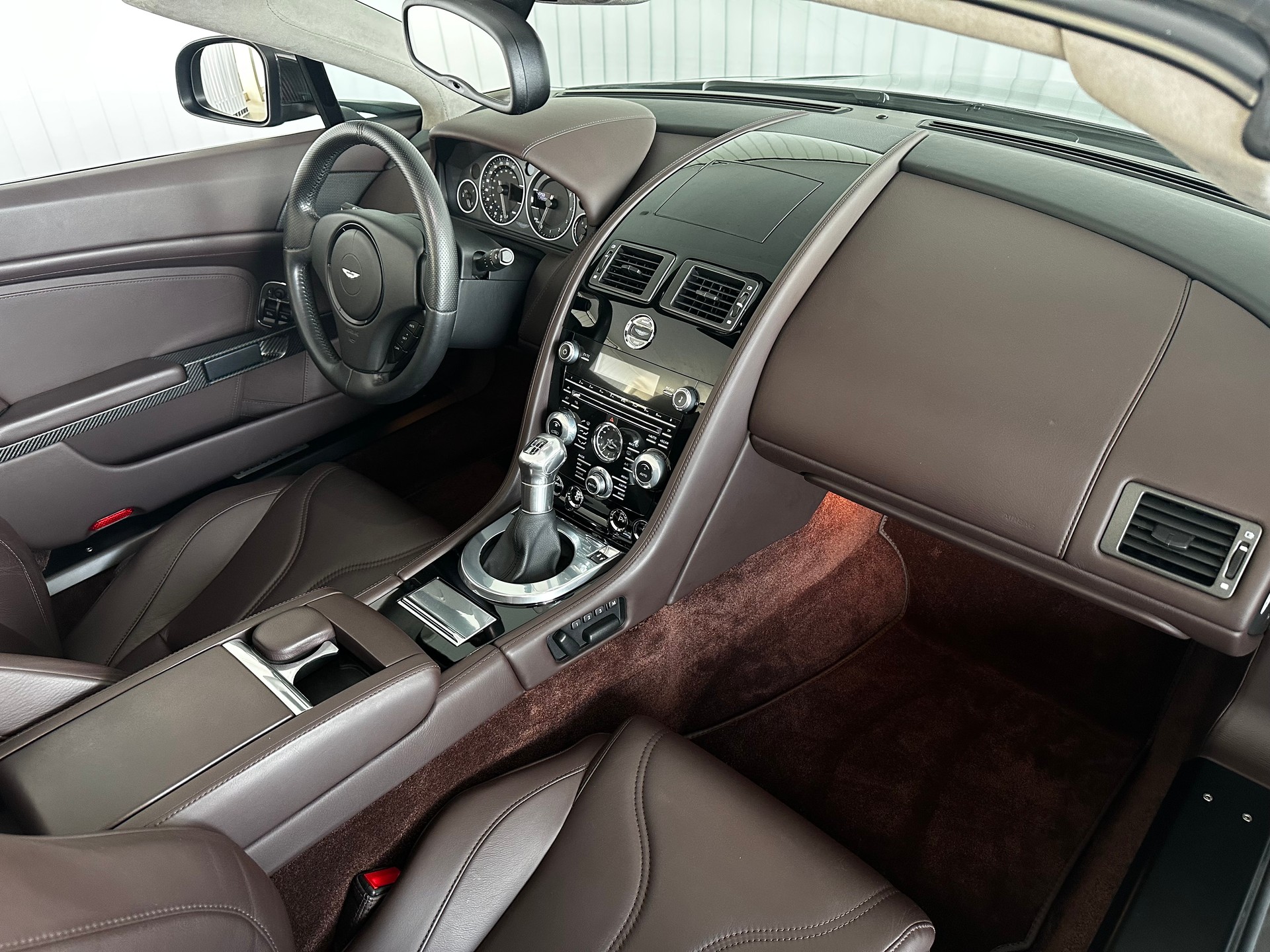 ASTON MARTIN V12 Vantage 5.9 Nr. 77 of 101-image-17