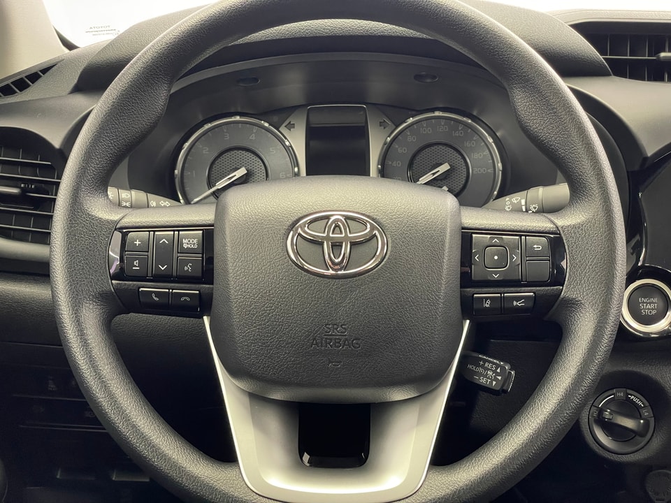 Hilux Extra Cab 2.4 D 175 Comfort 4x4