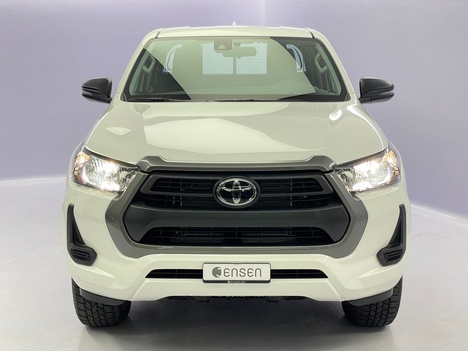 Hilux Extra Cab 2.4 D 175 Comfort 4x4