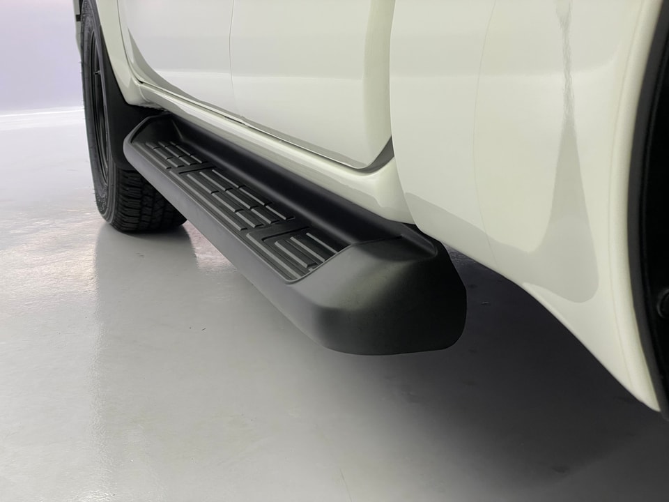 Hilux Extra Cab 2.4 D 175 Comfort 4x4