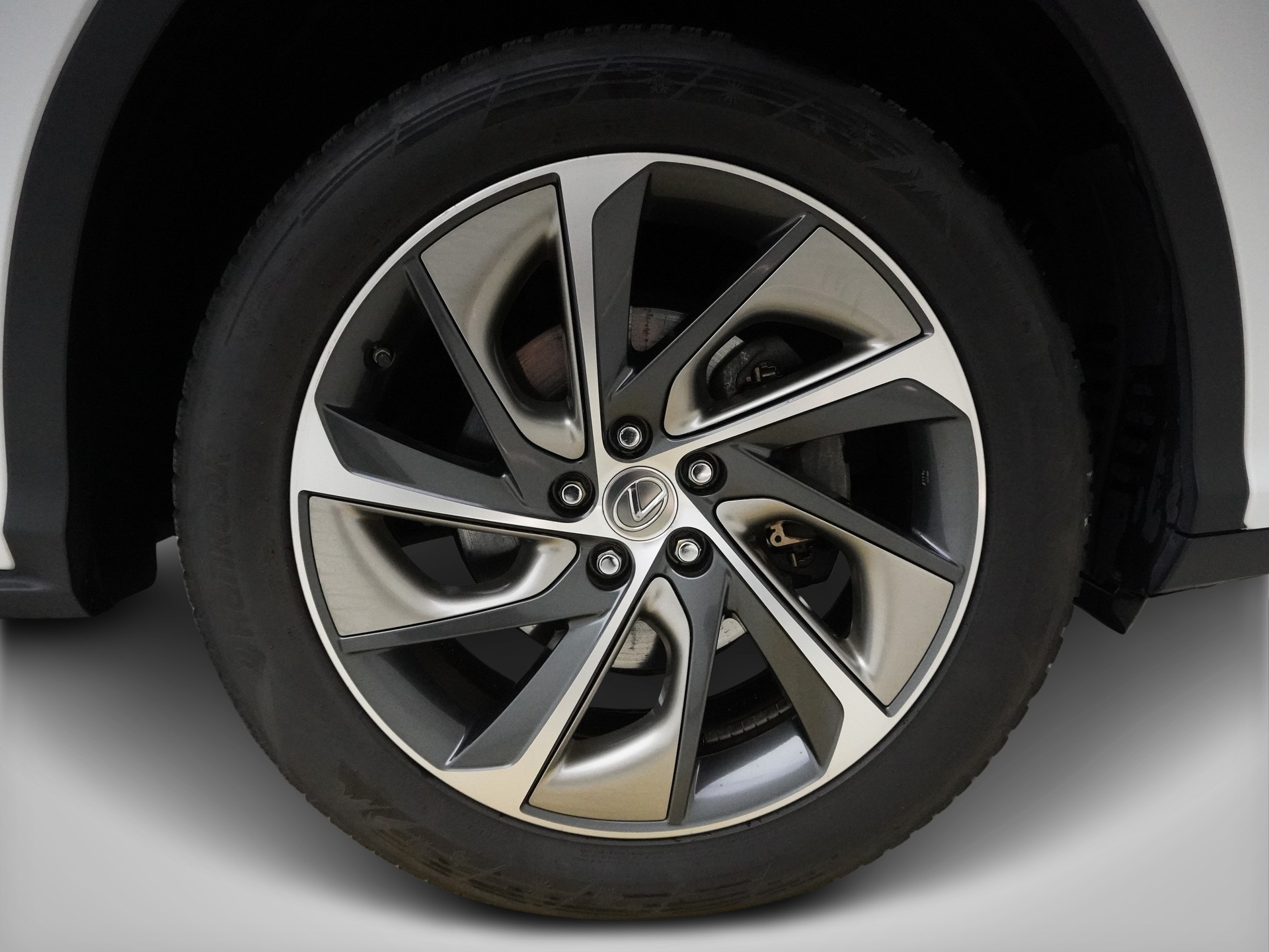 LEXUS RX 450h excellence AWD CVT **Panorama- Glasschiebedach, elektrisch**Gratis Service bis 100'000KM**8-Fachbereifung neu**-image-5