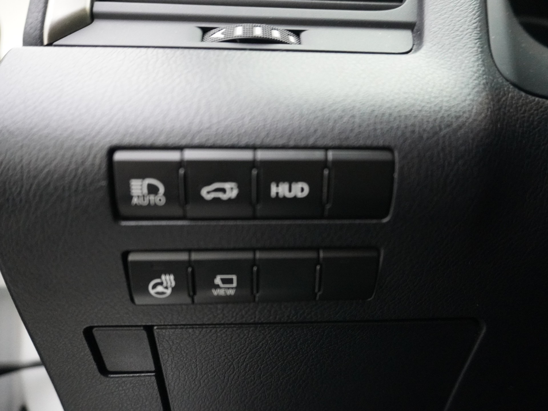 LEXUS RX 450h excellence AWD CVT **Panorama- Glasschiebedach, elektrisch**Gratis Service bis 100'000KM**8-Fachbereifung neu**-image-26