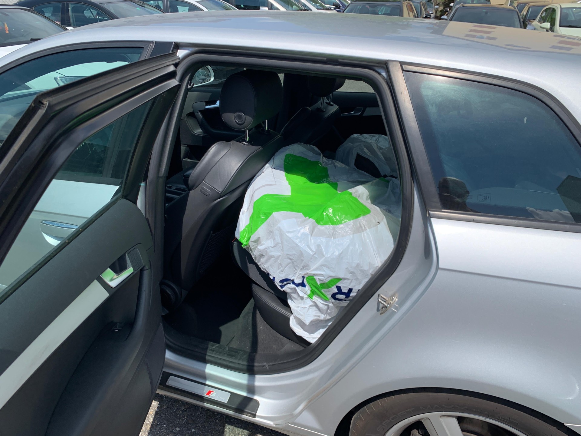 AUDI A3 Sportback 2.0 TFSI Attraction-image-8