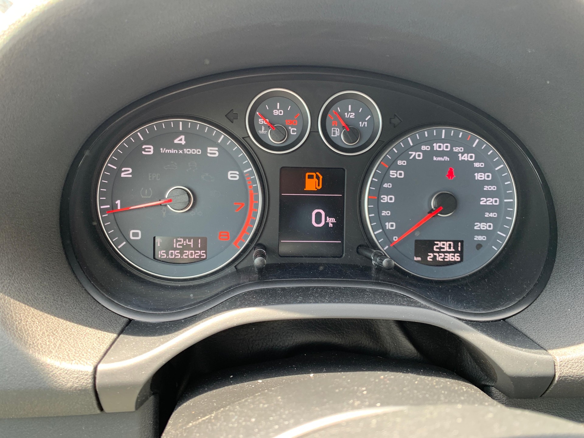 AUDI A3 Sportback 2.0 TFSI Attraction-image-10